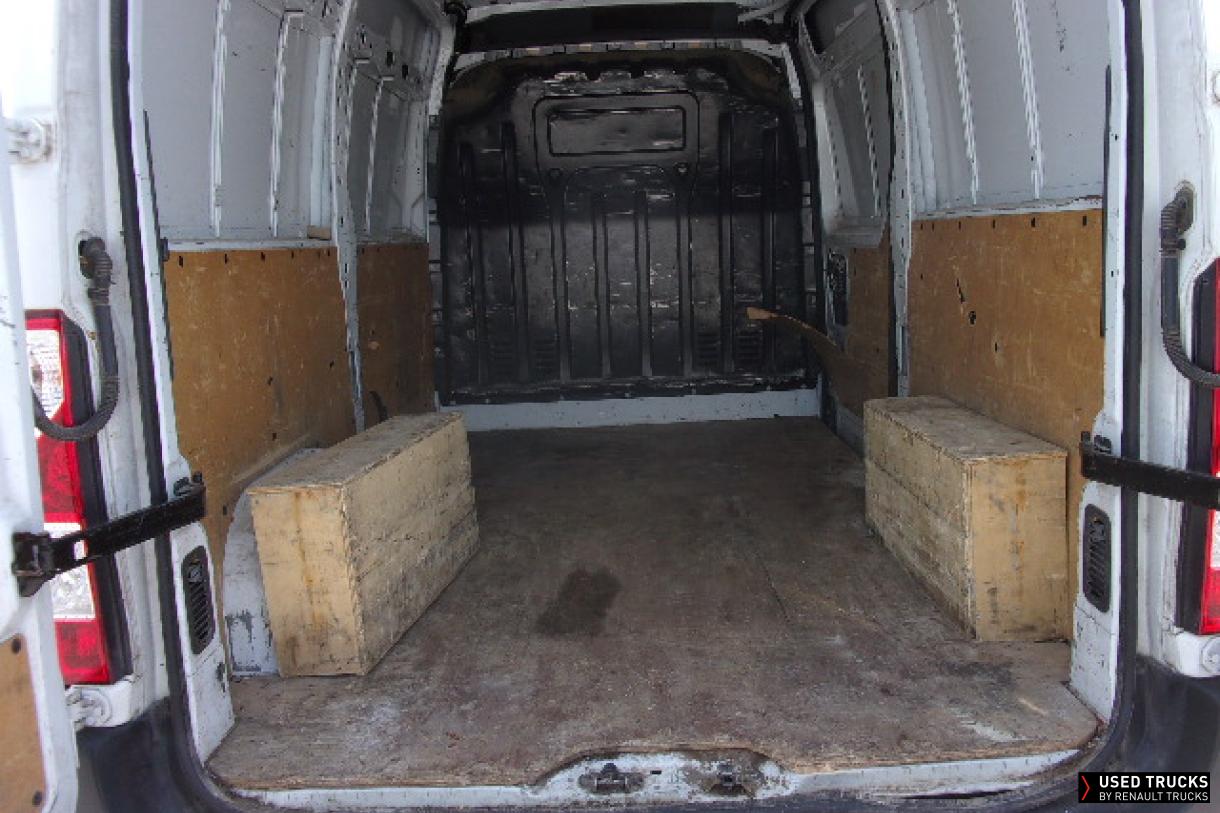 Renault Master 130