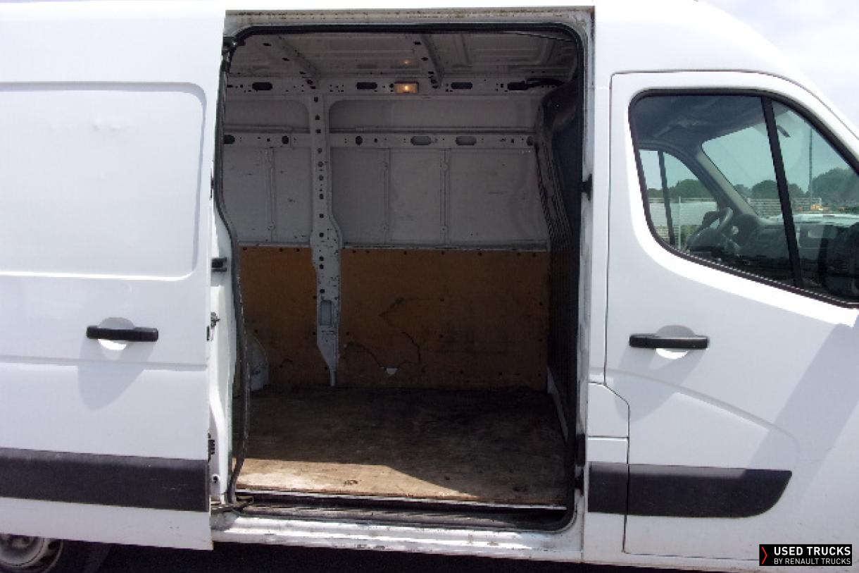 Renault Master 130