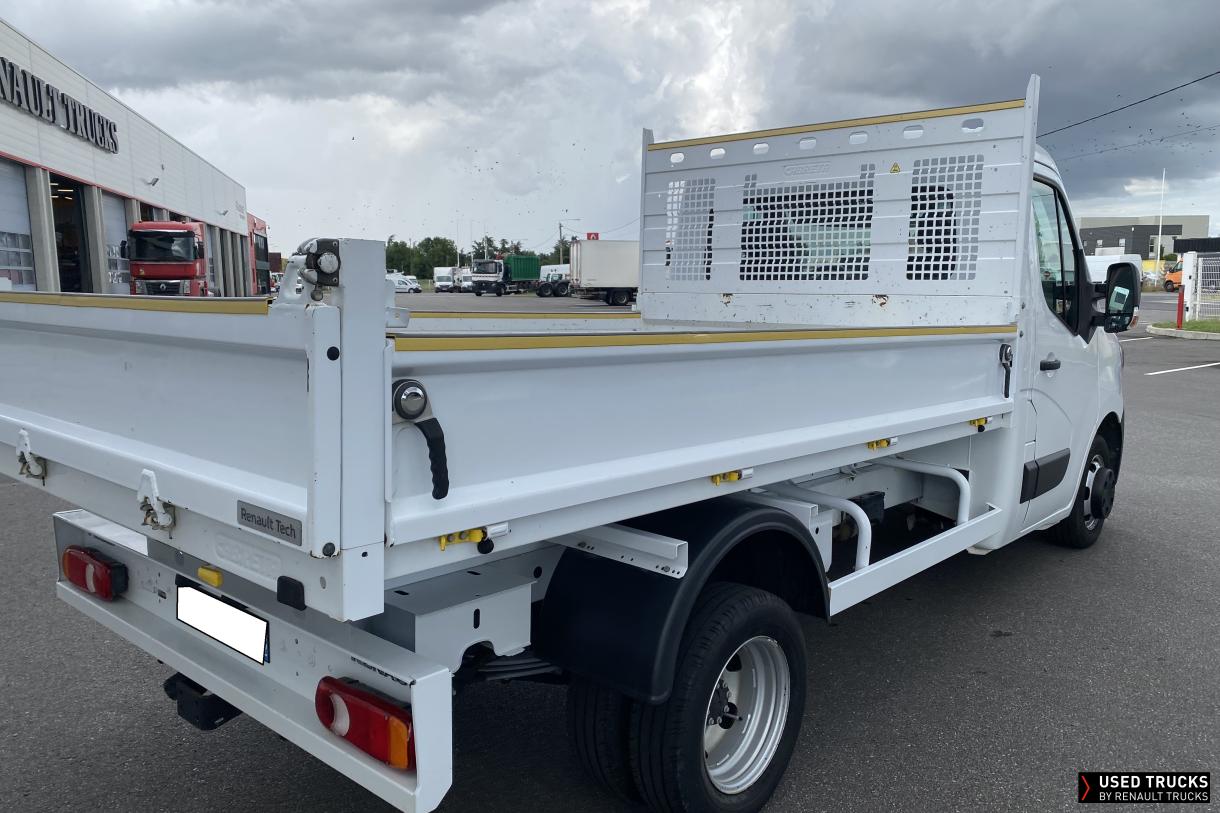 Renault Master 130