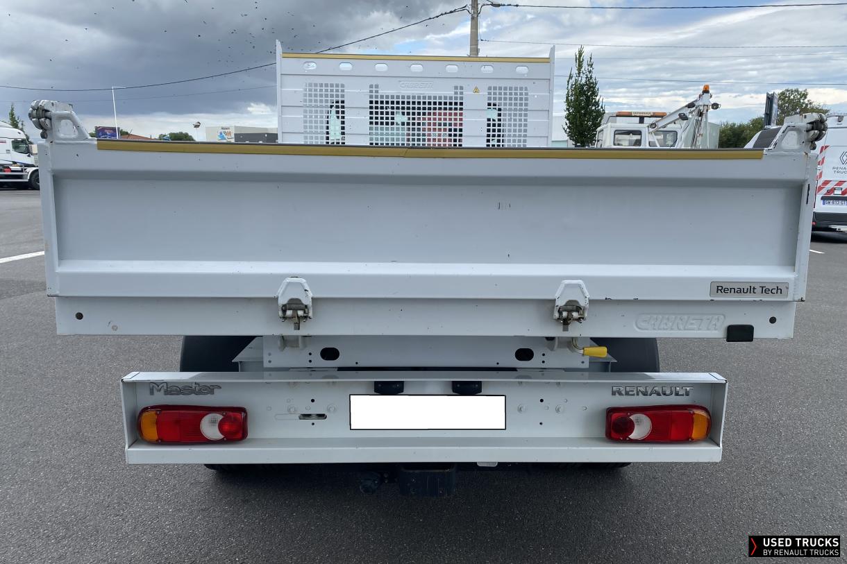 Renault Master 130