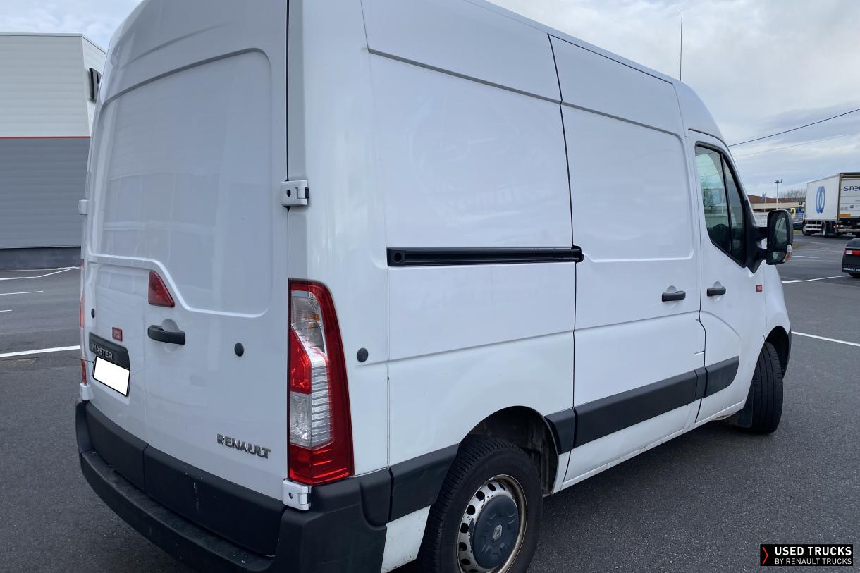 Renault Master 110