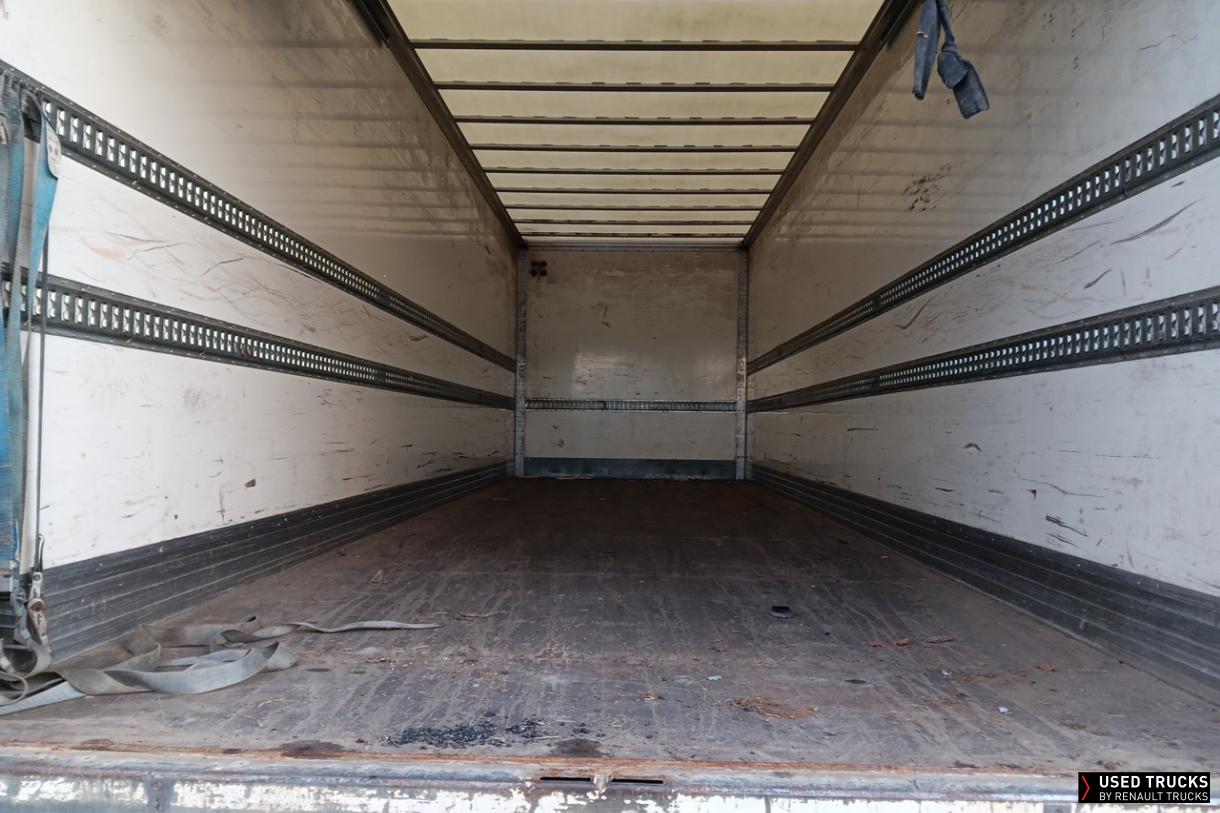 Renault Trucks D 280