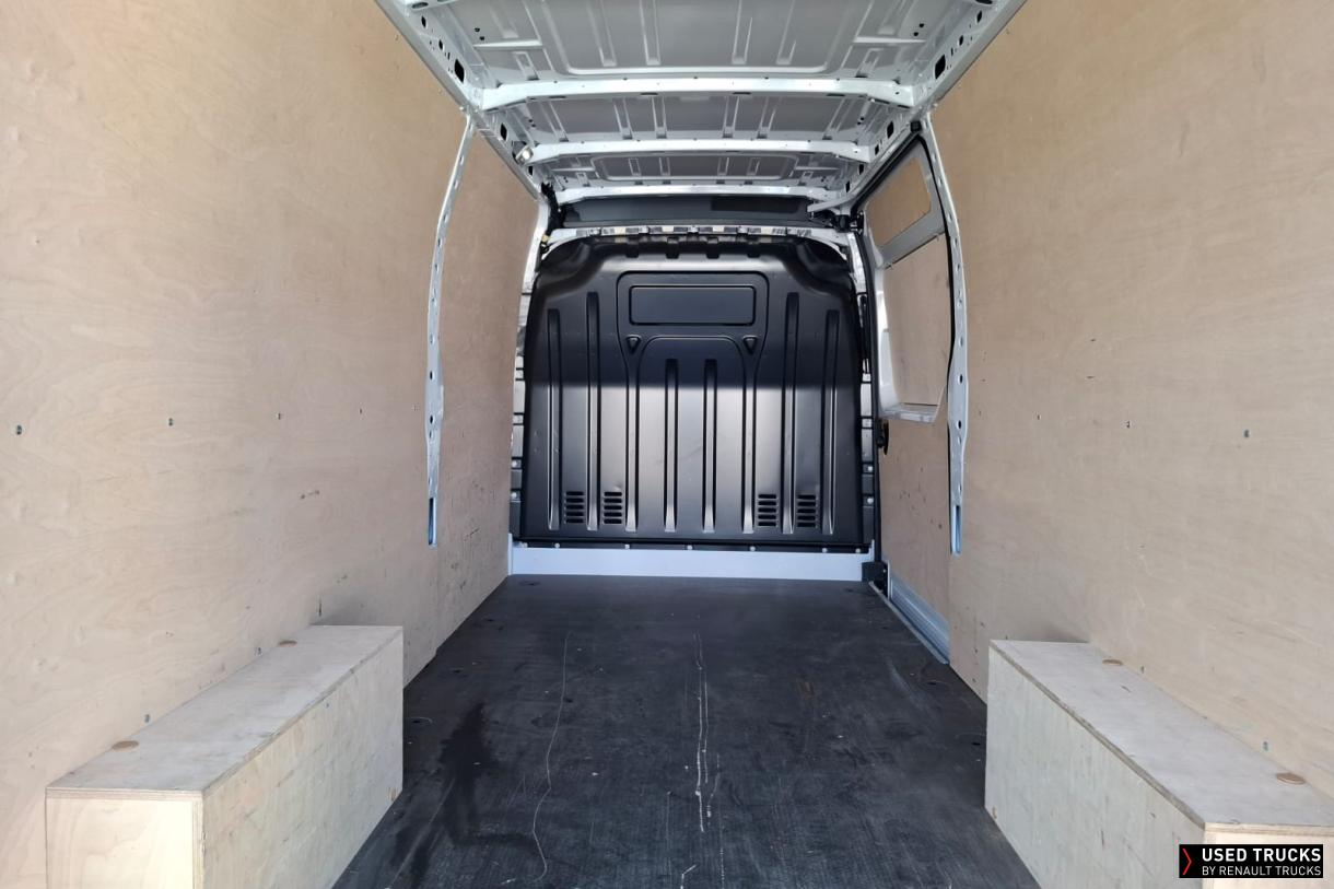 Renault Trucks Master 