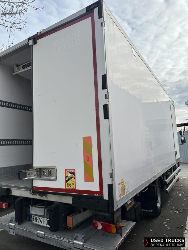 Renault Trucks D 240