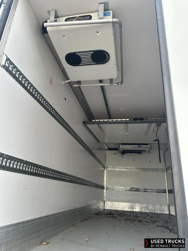 Renault Trucks D 240