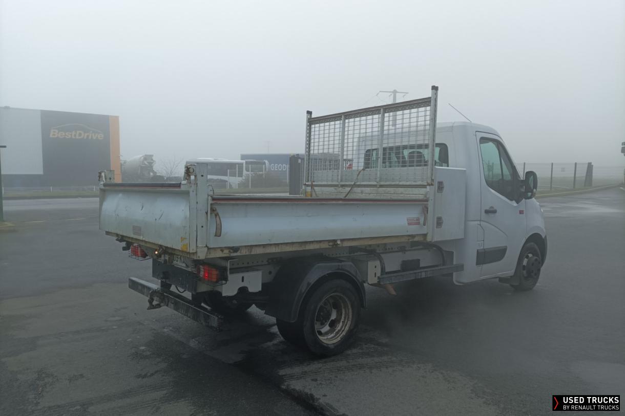 Renault Trucks Master 145