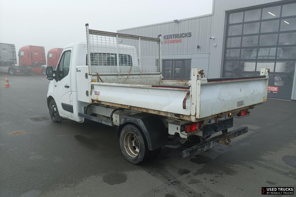 Renault Trucks Master 145