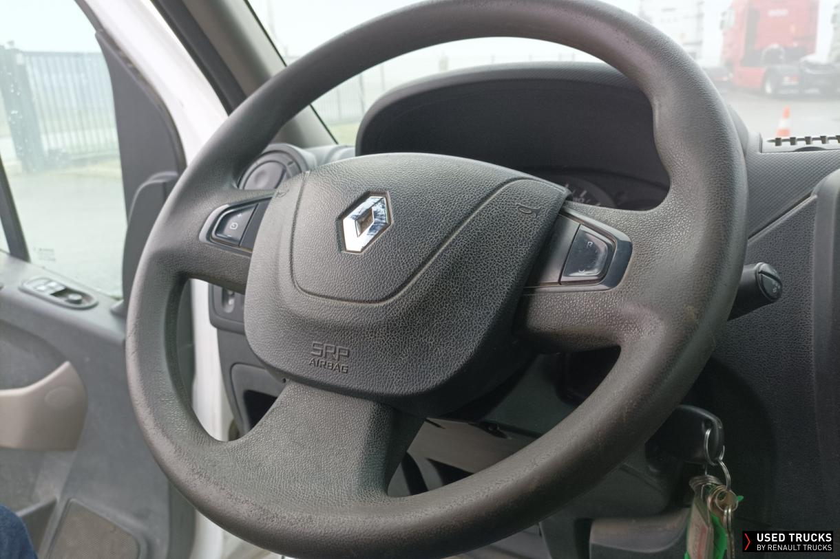 Renault Trucks Master 145