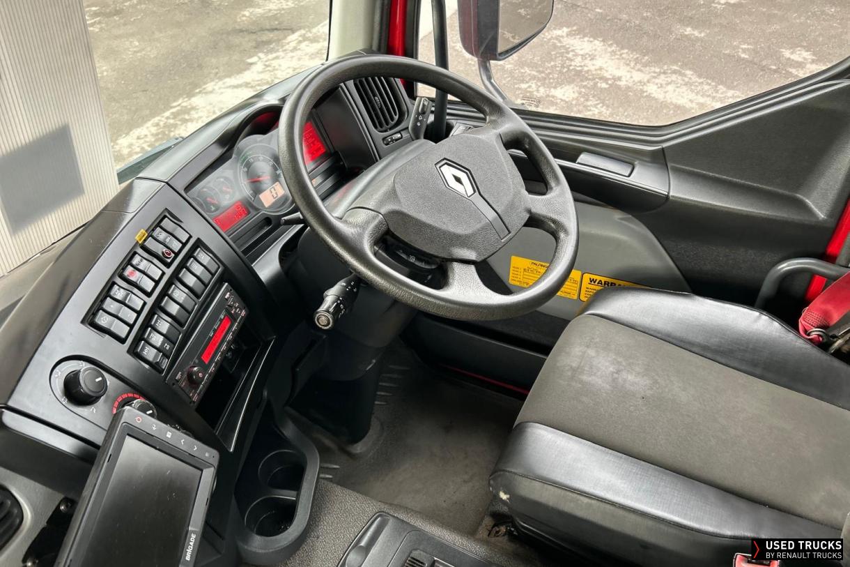 Renault Trucks D Wide 320