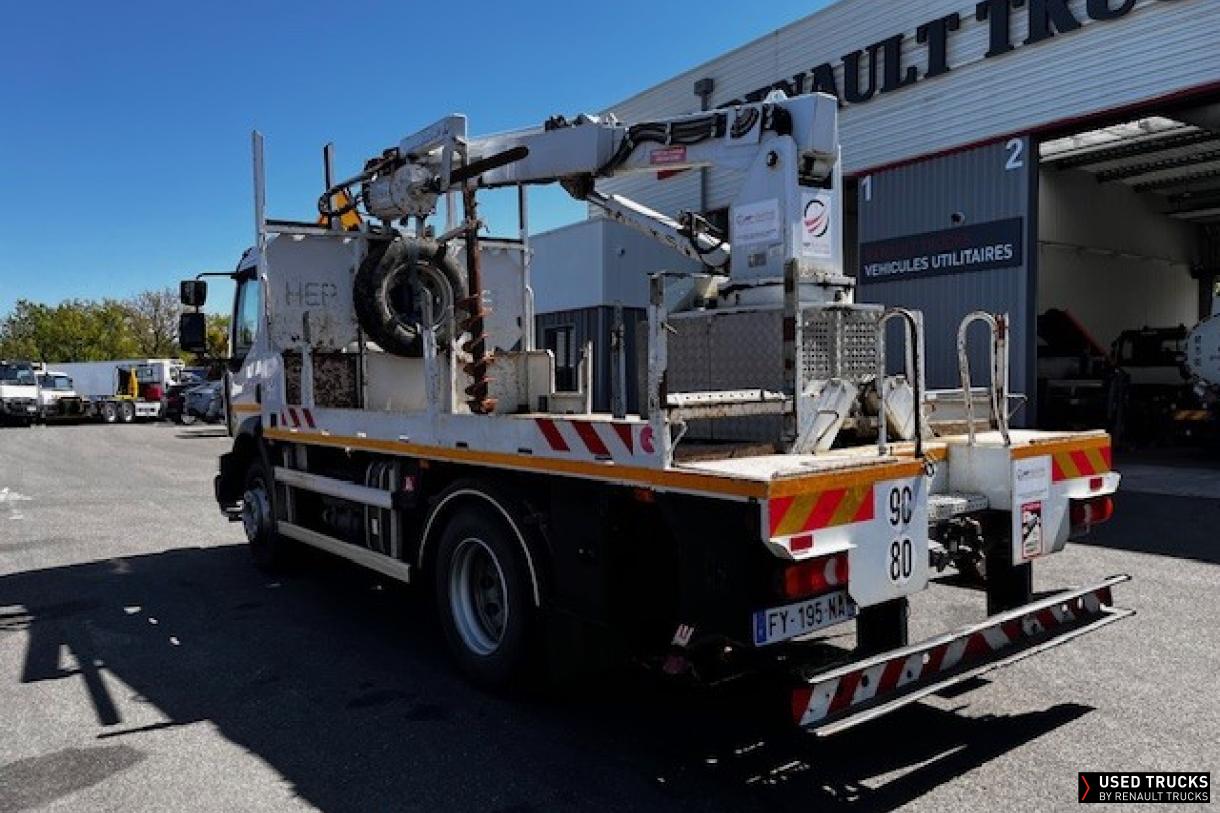 Renault Trucks D 240