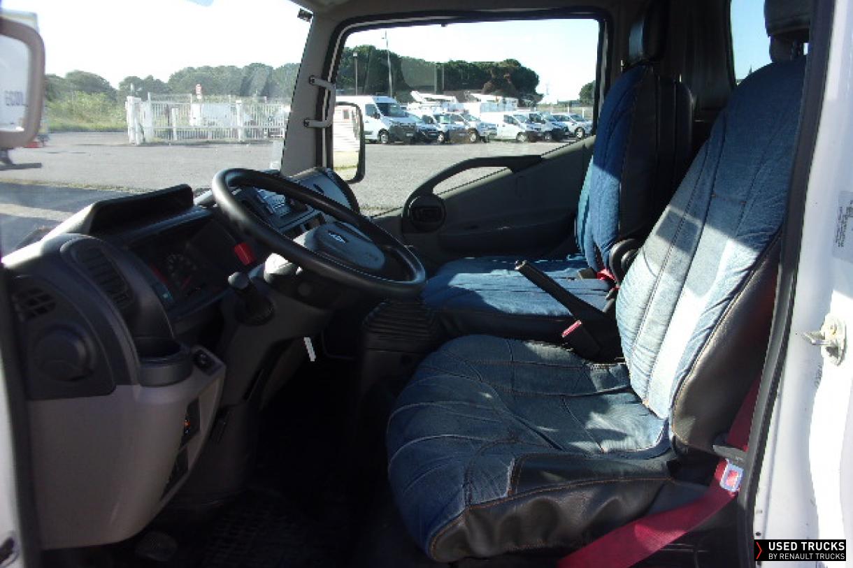 Renault Trucks Maxity 130
