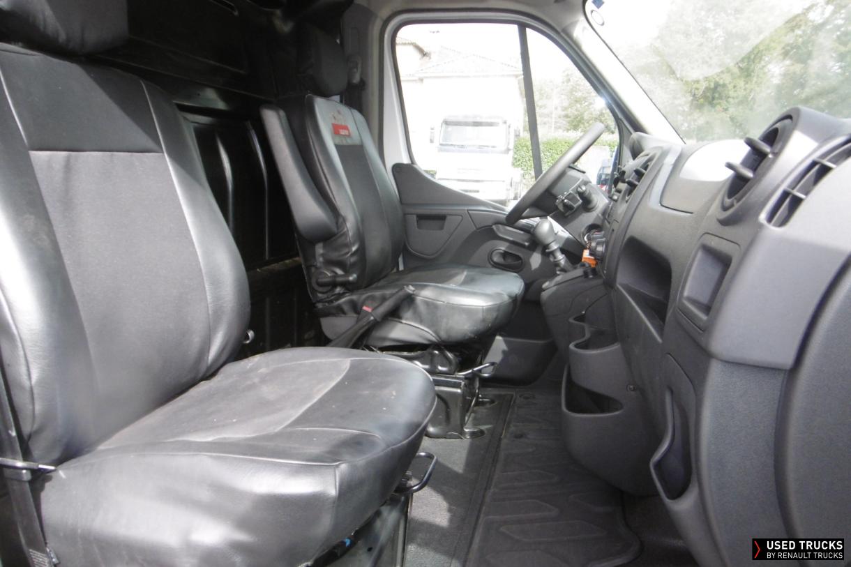 Renault Trucks Master 130