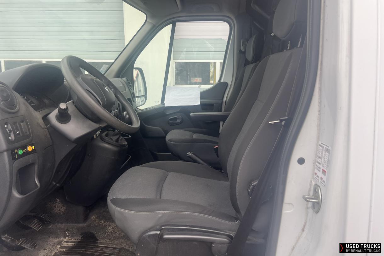 Renault Trucks Master 130