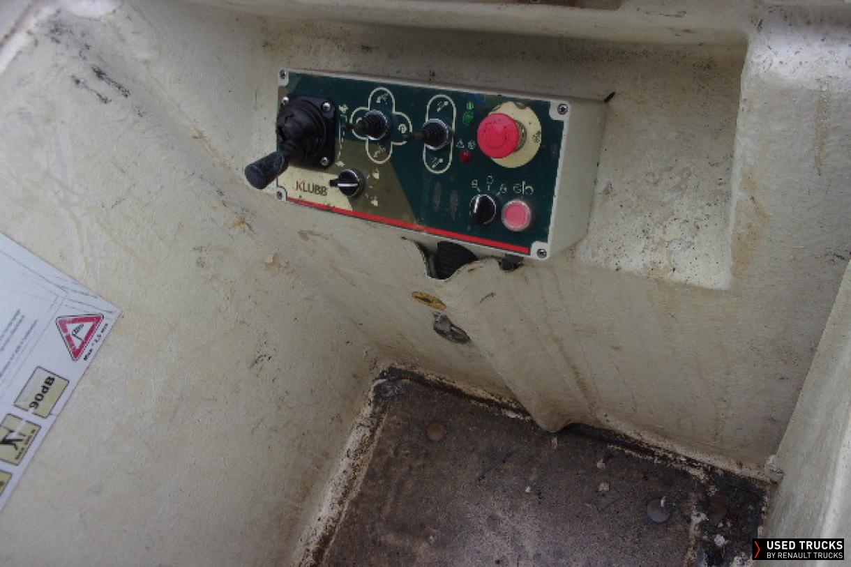 Renault Trucks Master 145