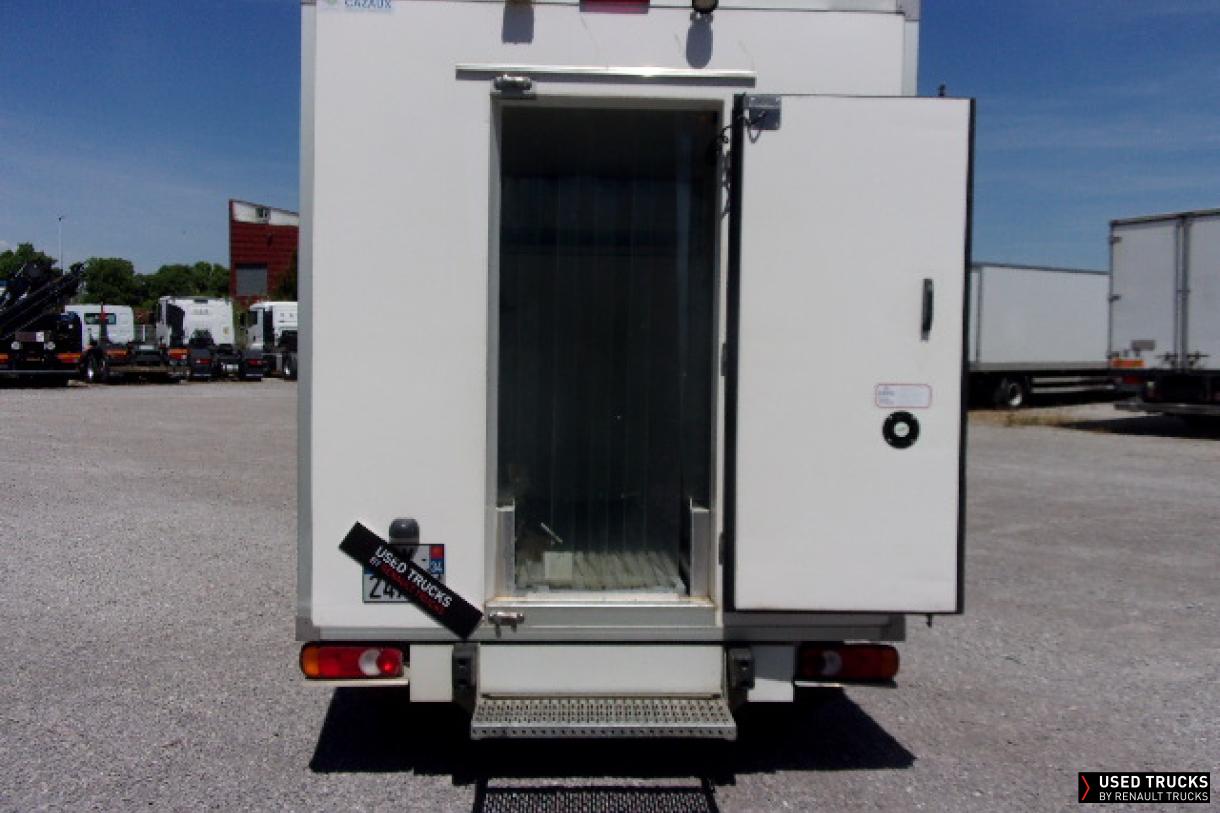 Renault Trucks Trafic 145