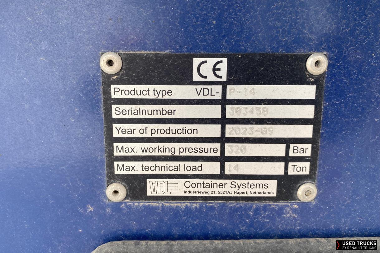 Renault Trucks D Wide 