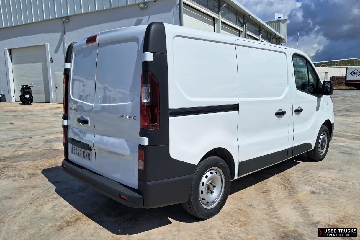 Renault Trafic 120