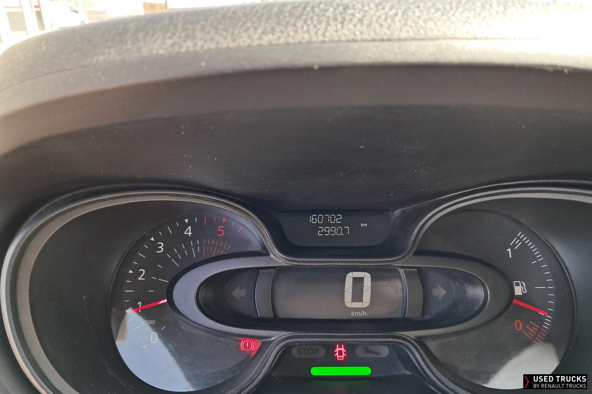 Renault Trafic 120