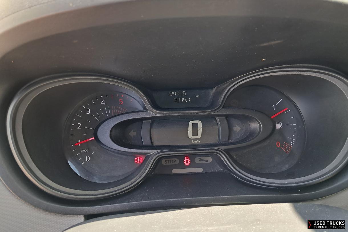 Renault Trafic 120