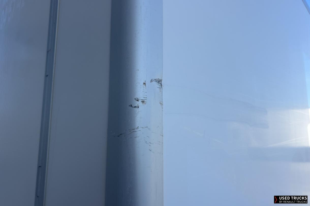 Renault Trucks Master 130