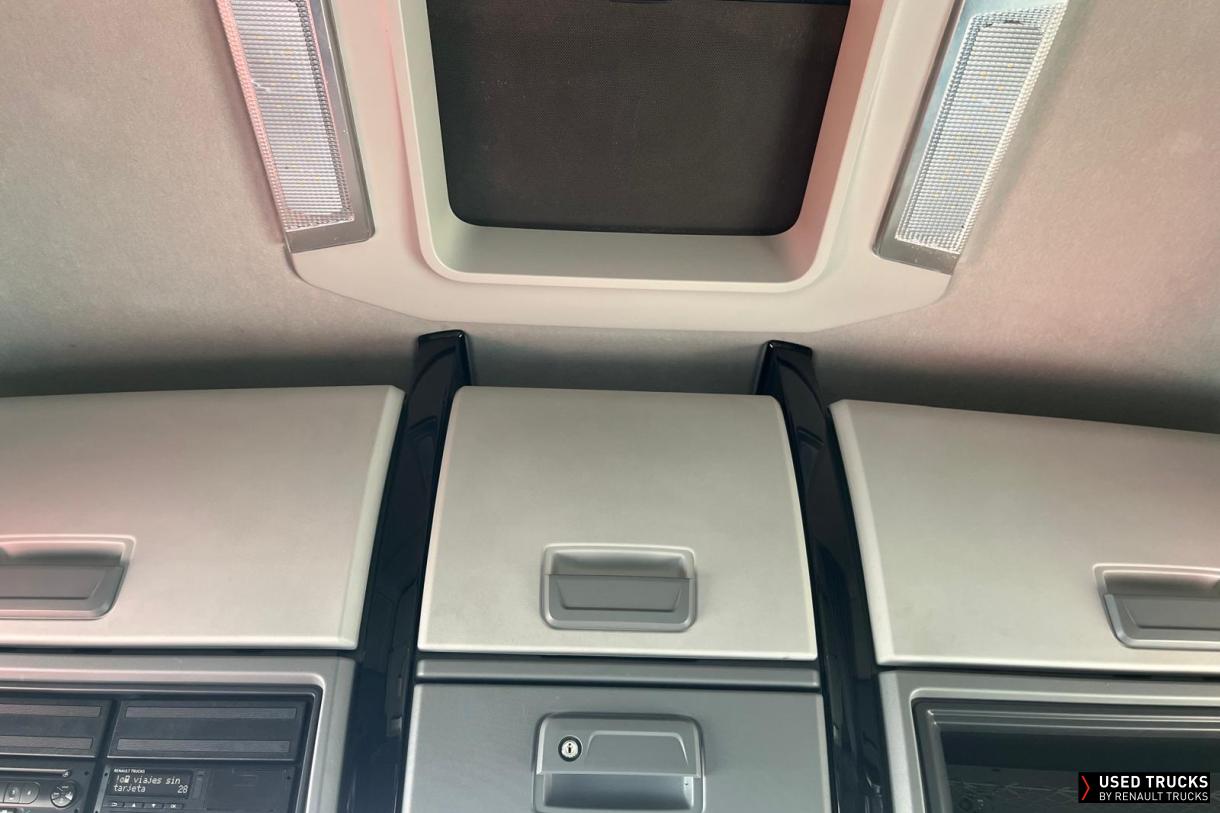 Renault Trucks T High 520