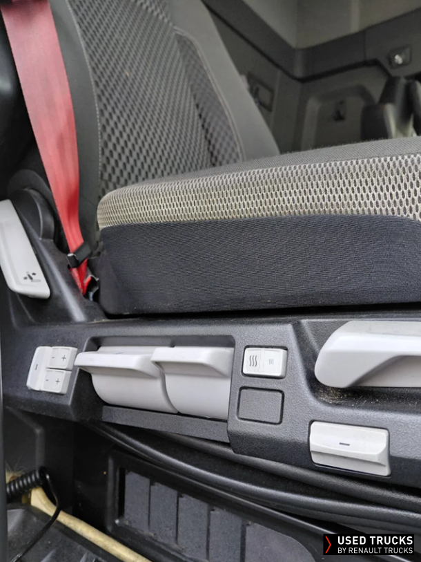 Renault Trucks T 440