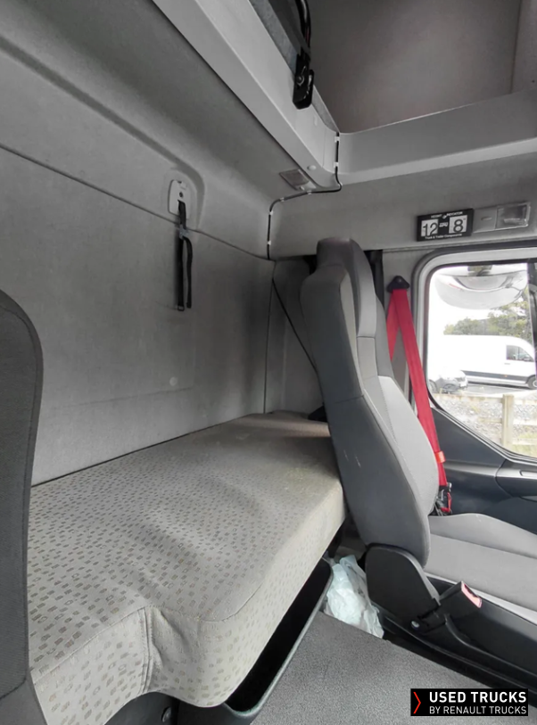 Renault Trucks D 210