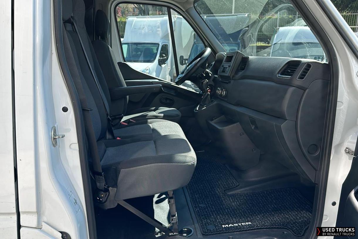 Renault Master 135
