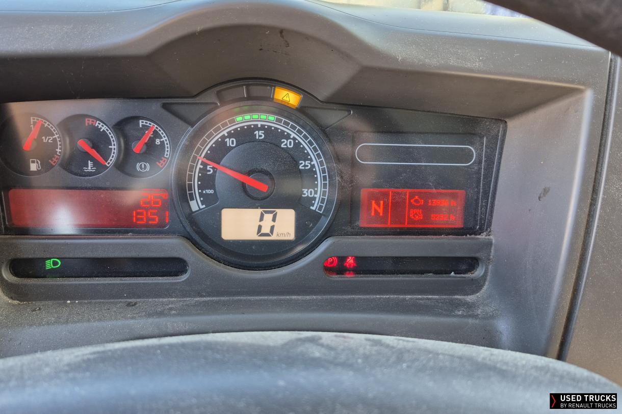 Renault Trucks Premium Distribution 270