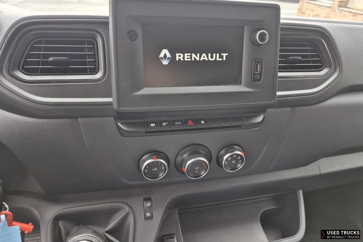 Renault Trucks Master 145