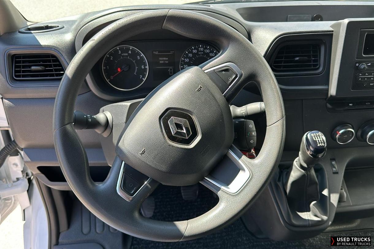 Renault Master 135