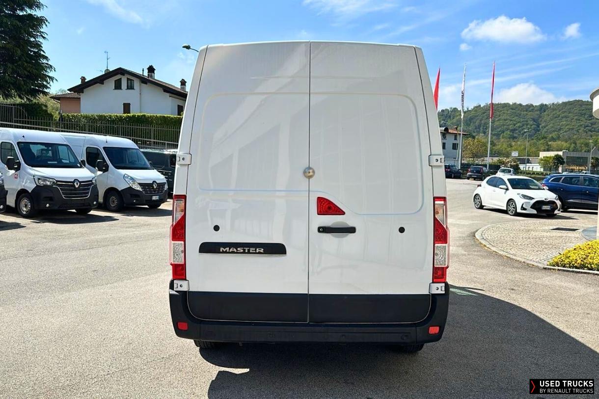 Renault Master 135