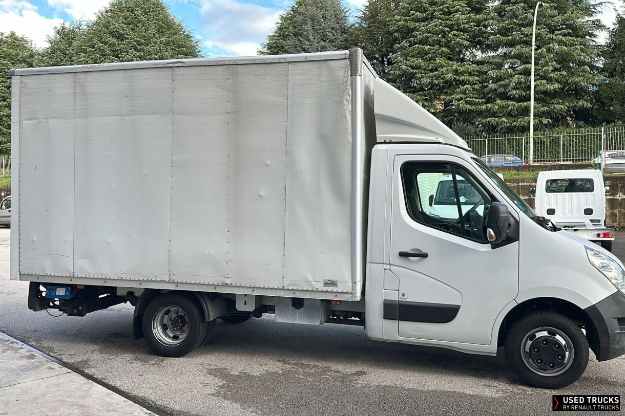 Renault Master 135