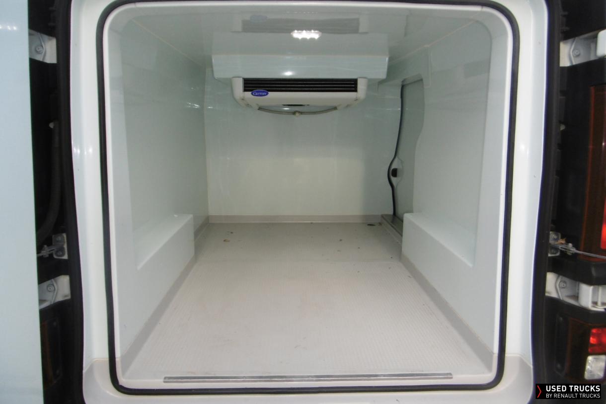 Nissan NV300 120