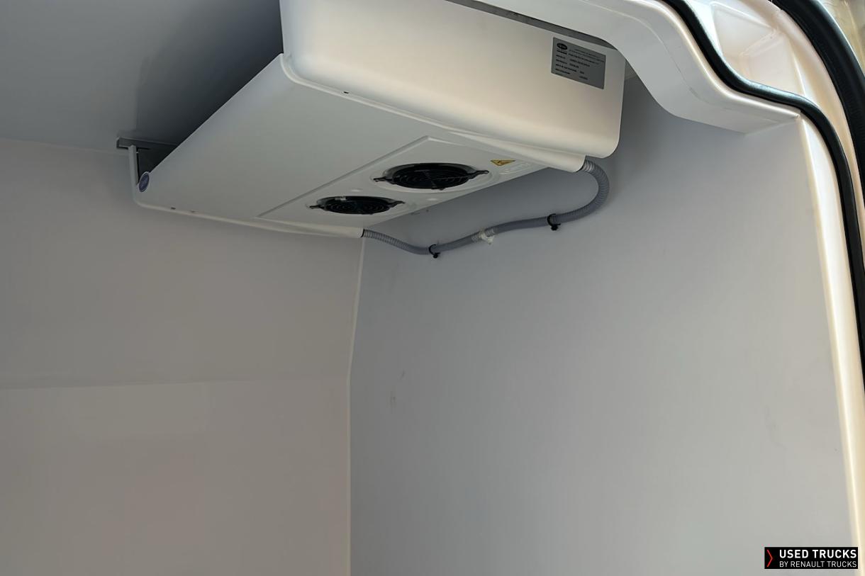 Renault Trucks Master 150