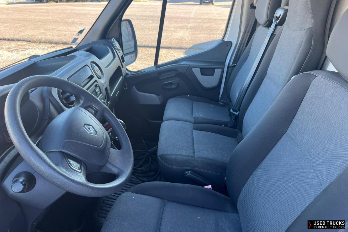 Renault Trucks Master 