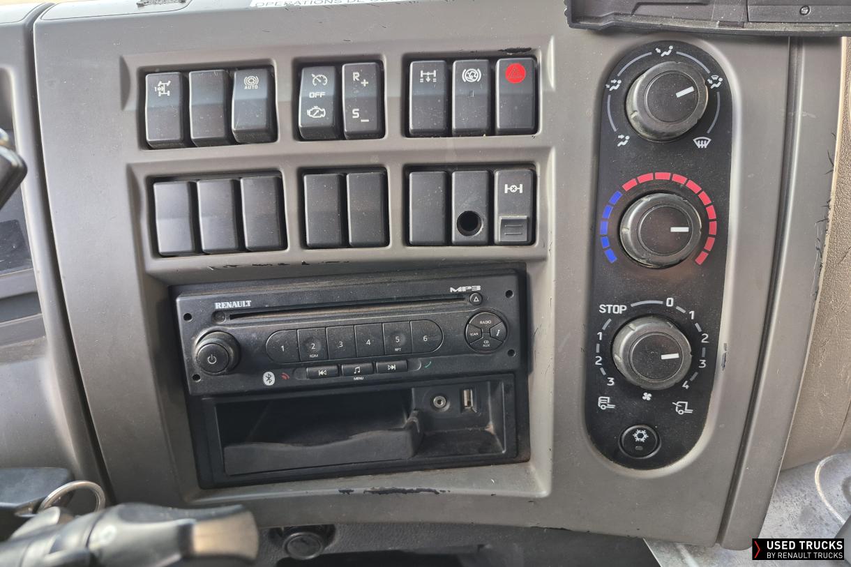 Renault Trucks Premium Distribution 380