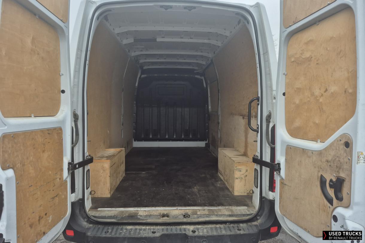 Renault Trucks Master 150