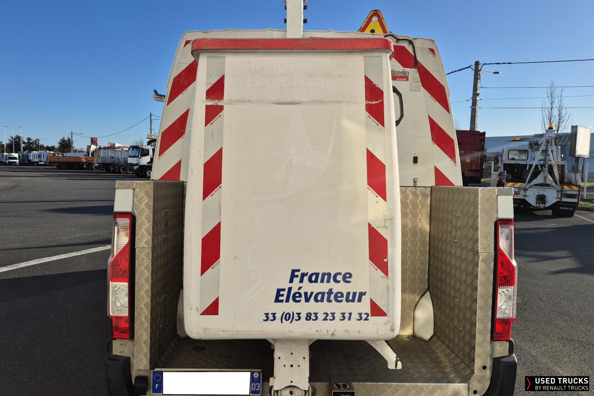 Renault Trucks Master 