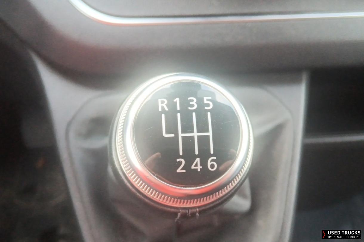 Renault Trucks Trafic 170