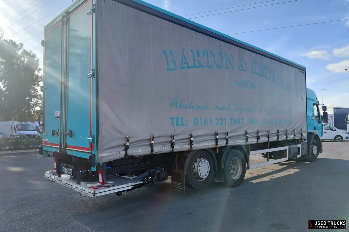 Renault Trucks D Wide 320