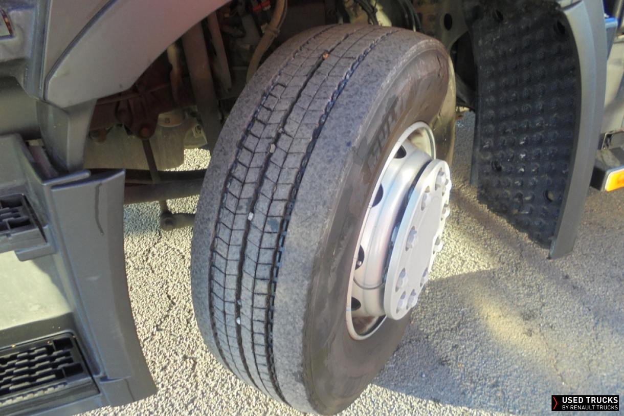 Renault Trucks T 480
