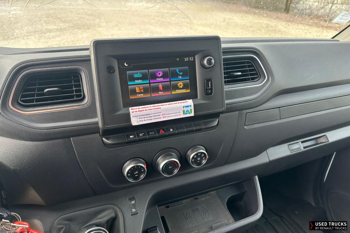 Renault Trucks Master 145