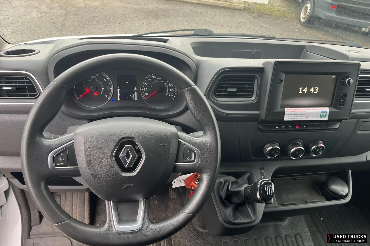 Renault Trucks Master 145