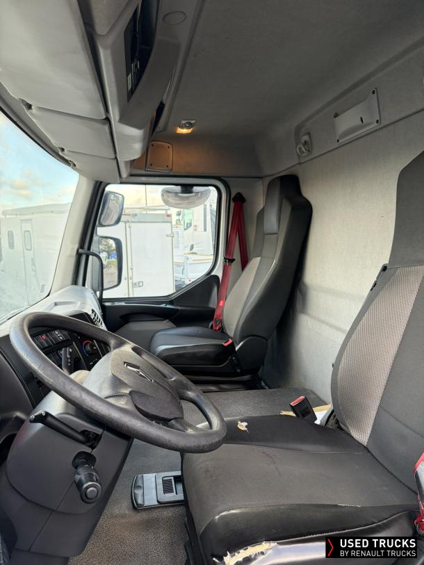 Renault Trucks D Wide 250