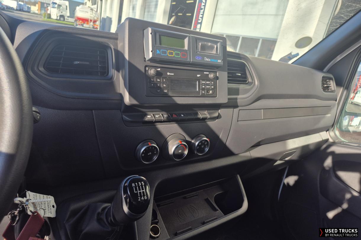 Renault Trucks Master 145