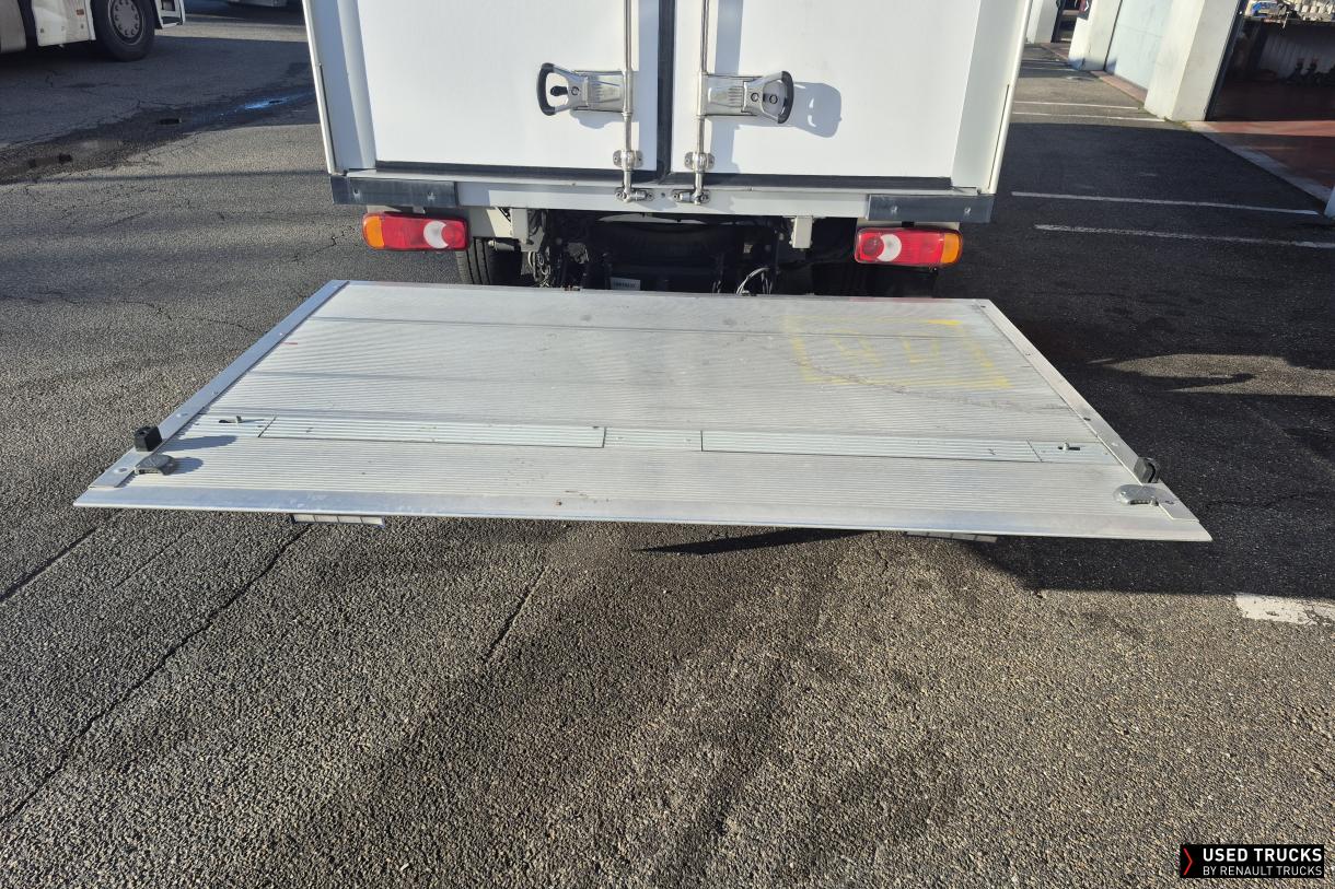 Renault Trucks Master 145