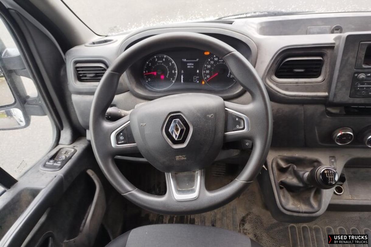 Renault Master 145