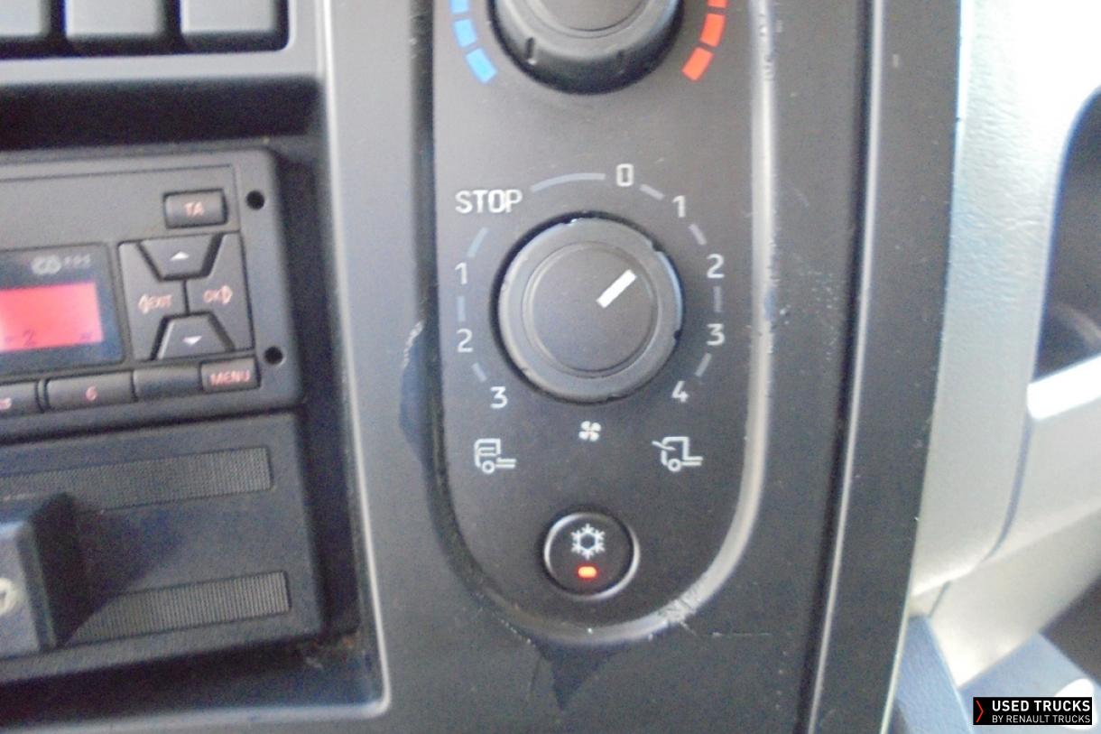 Renault Trucks D 210