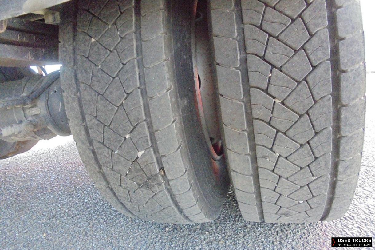 Renault Trucks D 210